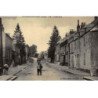 ETREAUPONT : grand'rue - tres bon etat