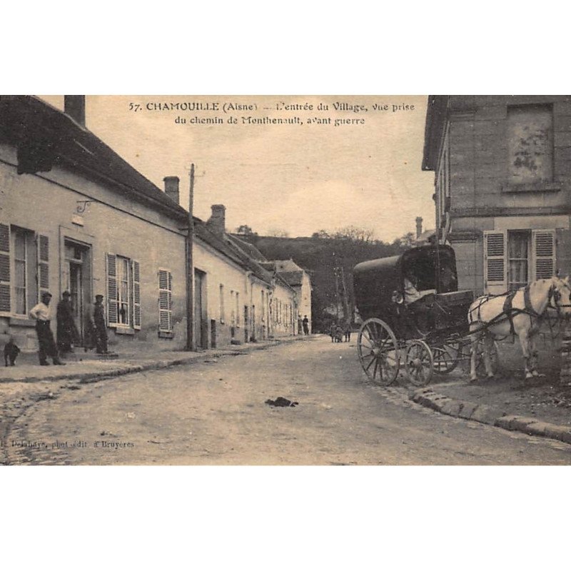 CHAMOUILLE : l'entrée du village vue prise du chemin de monthenault avant guerre - tres bon etat