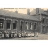 SAINS-RICHAUMONT : ecole des filles - tres bon etat