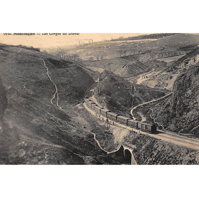 MONTLUCON : les gorges du diénat - tres bon etat