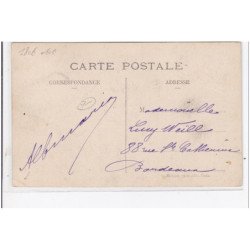 LES PETITS METIERS DE PARIS : le marchand de plaisirs (éditeur MALCUIT) - bon état (un coin plié)