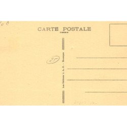 PONTARLIER : interieur de la gare - tres bon etat