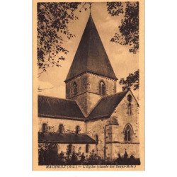 MACHAULT : l'eglise (classée des beaux-arts) - tres bon etat