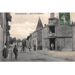 MACHAULT : rue de l'eglise - tres bon etat
