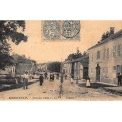 MACHAULT : entrée venant de reims - tres bon etat