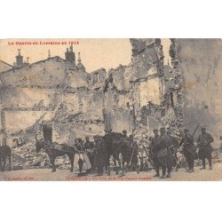 La Guerre en Lorraine en 1914 - LUNEVILLE - Un coin de la Rue Castara incendié - très bon état