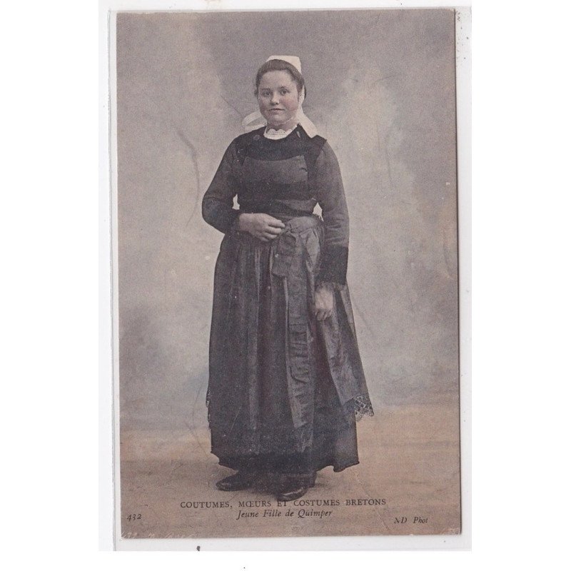 QUIMPER : jeune fille de quimper - tres bon etat