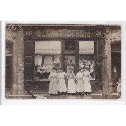 PARIS : blanchisserie, femmes - etat