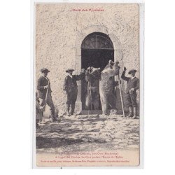 COMINAC : inventaire de cominac, a l'appel des cloches les ours gardent l'entrée de l'eglise - etat (traces)