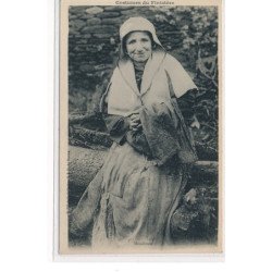 FINISTERE : mendiante, costume du finistere - tres bon etat