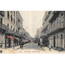 VICHY : rue de nimes - tres bon etat