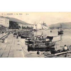 AJACCIO : le port - tres bon etat