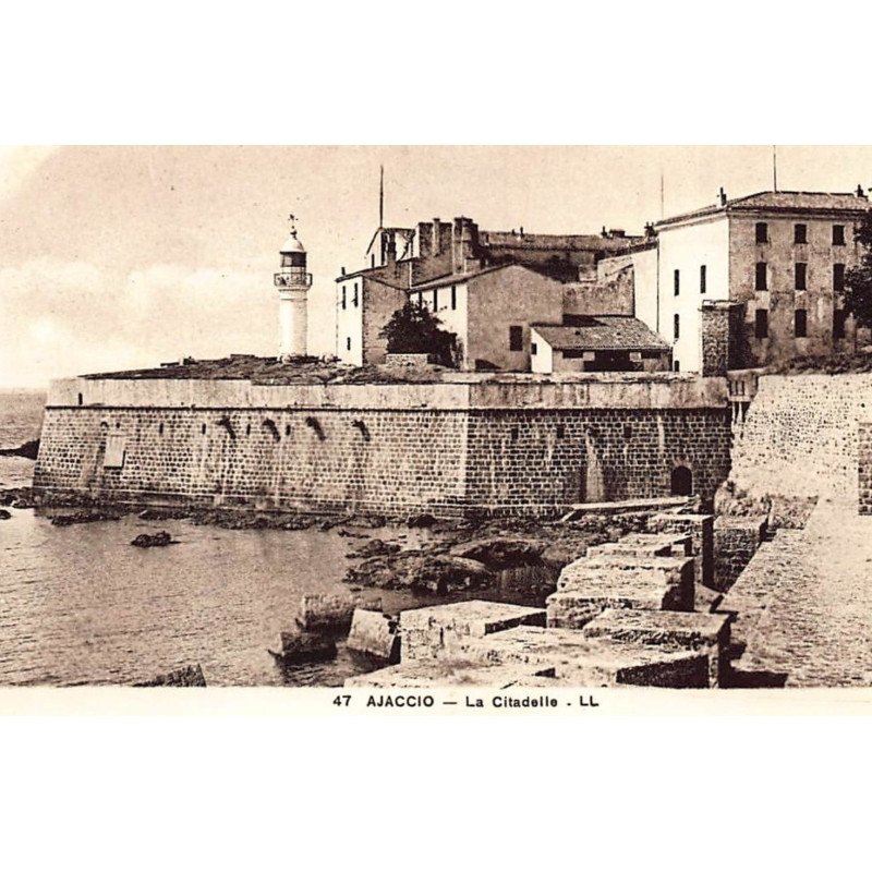 AJACCIO : la citadelle - tres bon etat