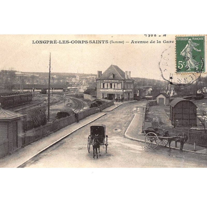 LONGPRE-les-CORPS-SAINTS : avenue de la gare - tres bon etat