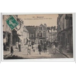 BONNEVAL : rue Hérisson et ancienne maison du XIV° siècle - très bon état