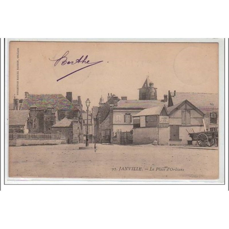 JANVILLE : la place d'Orléans - très bon état