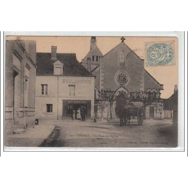 THENAY : la place de l'église - très bon état