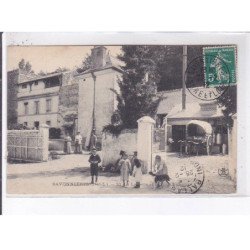SAVONNIERES: la laiterie et le four à chaux - très bon état