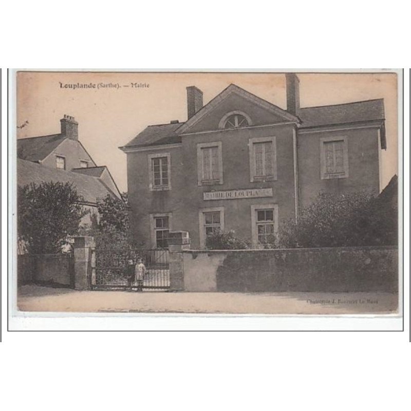 LOUPLANDE : mairie - très bon état