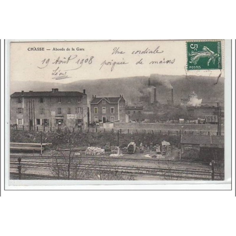 CHASSE : abords de la gare - très bon état
