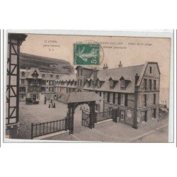 GRANDES DALLES : Hôtel de la Plage - entrée principale - très bon état