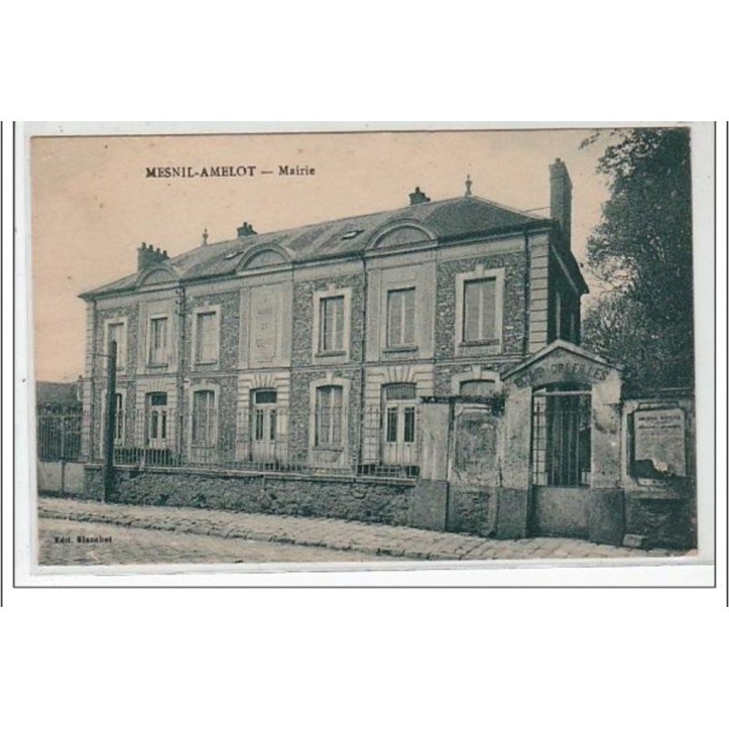 MESNIL-AMELOT : mairie - très bon état