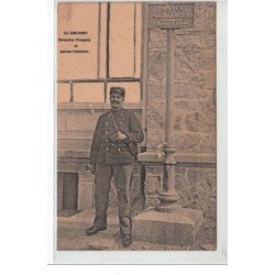 LA SCHLUCHT : douanier français et poteau frontière - très bon état