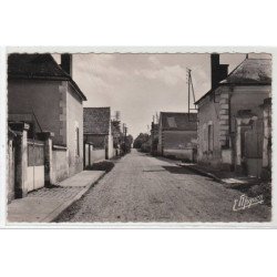 CHEMILLY SUR YONNE : route de Seignelay - très bon état