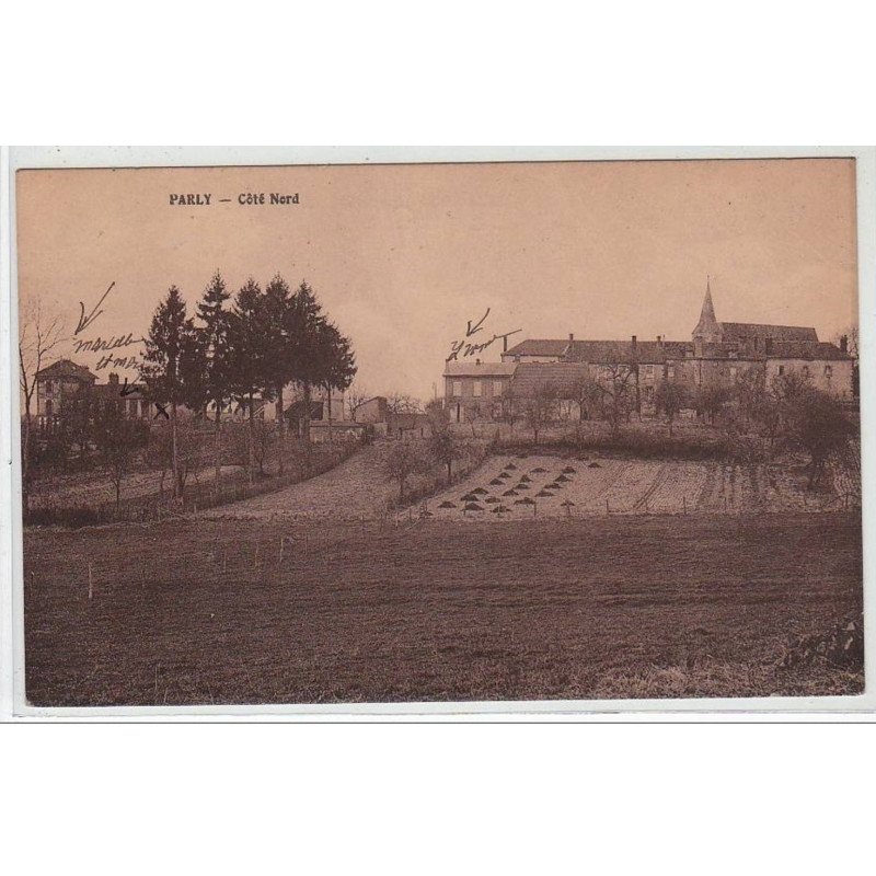 PARLY : côté Nord - très bon état
