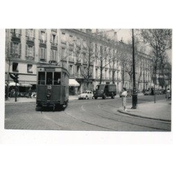 VERSAILLES : "photo environ 1950 format et papier CPA" tramway 13 porchefontaine, voitures - tres bon etat