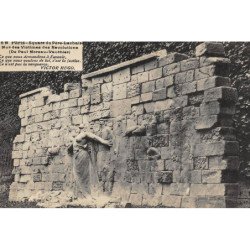 PARIS : tombeaux historiques pere-lachaise mur des victumes des revolutions - tres bon etat