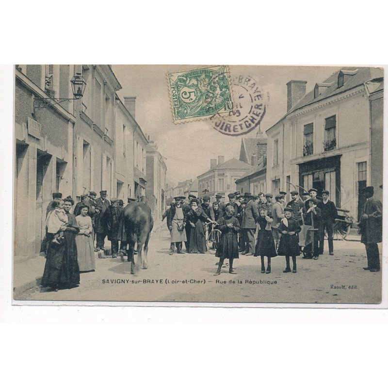 SAVIGNY-sur-BRAYE : rue de la republique - tres bon etat