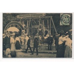 PARIS : fetes des batignolles, les balancoires - tres bon etat