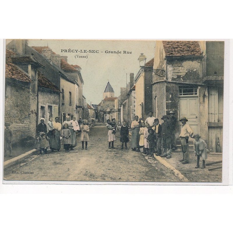 PRECY-le-SEC : grande rue - tres bon etat
