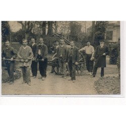 SAINT-LEU : pompier libres - tres bon etat