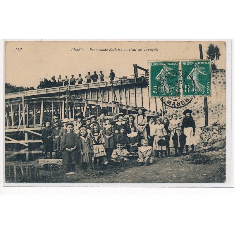 TESSY : promenade scolaire au pont de troisgots - tres bon etat