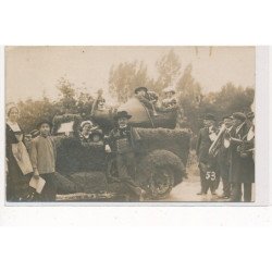 FINISTERE : (à localiser) fête, char sabot - tres bon etat