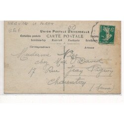 NERVILLE LA FORET : mairie - tres bon etat