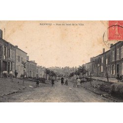 RENWEZ : rue du bout de la ville - tres bon etat