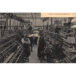 AIX-en-OTHE : interieur d'une usine de bonneterie - etat