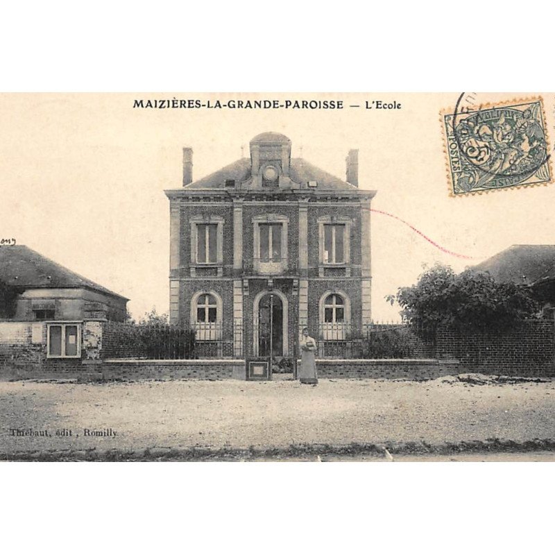 MAIZIERES-la-GRANDE-PAROISSE : l'ecole - tres bon etat