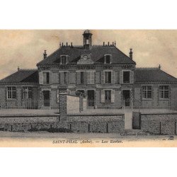 SAINT-PHAL : les ecoles - tres bon etat