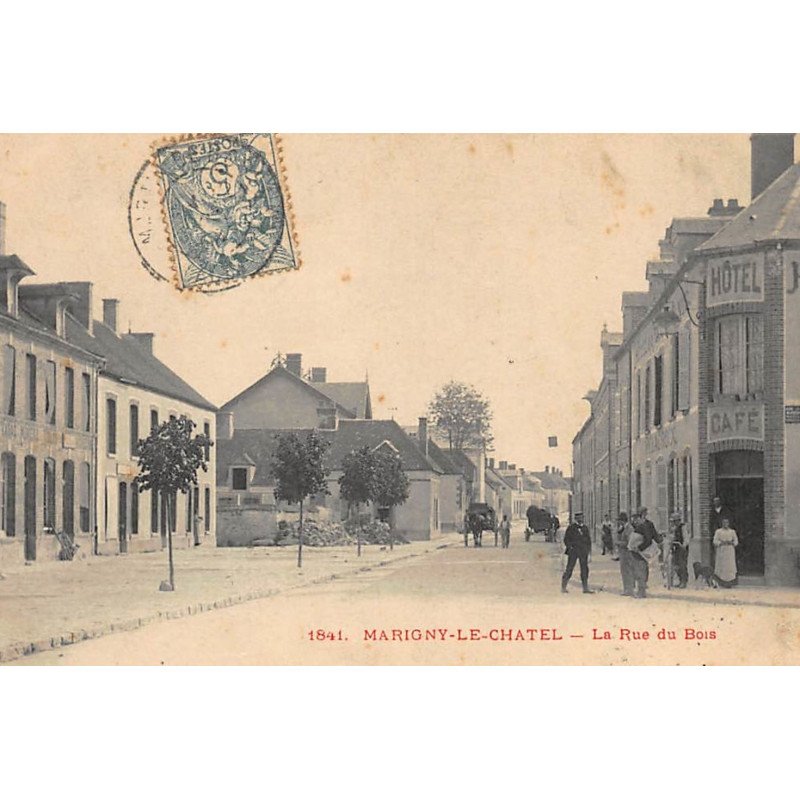 MARIGNY-le-CHATEL : la rue du bois - etat
