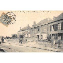 GELANNES : la grande rue - tres bon etat