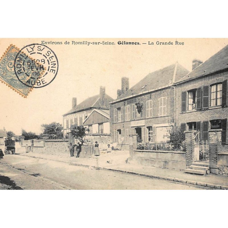 GELANNES : la grande rue - tres bon etat