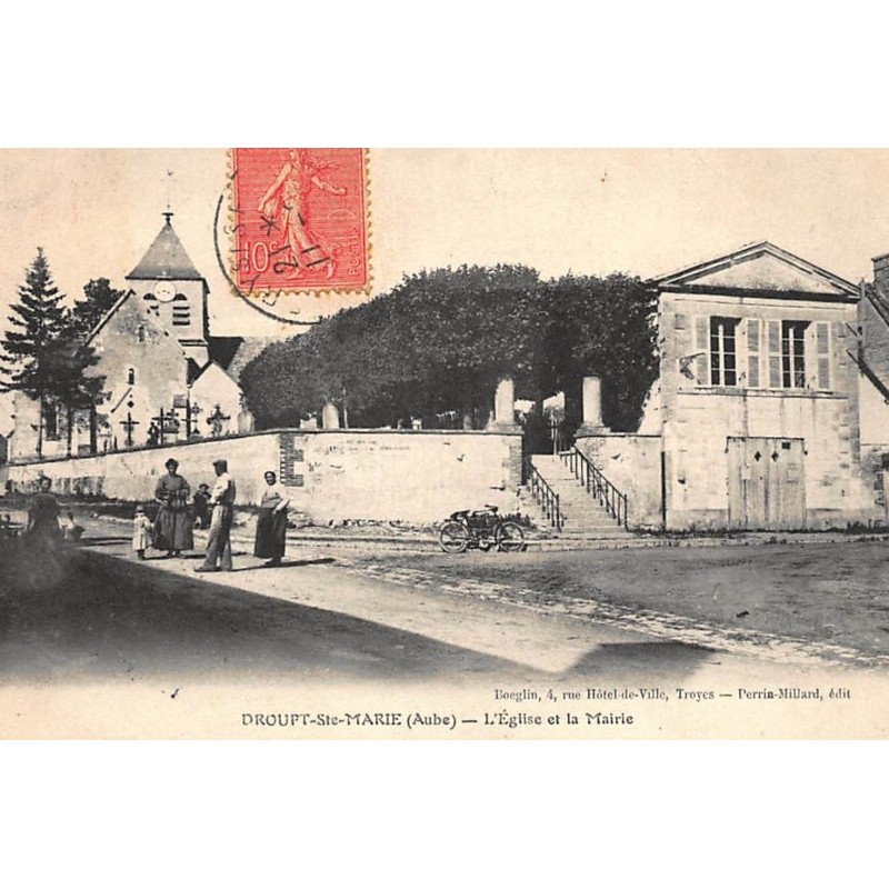 DROUPT-SAINTE-MARIE : l'eglise et la mairie - tres bon etat
