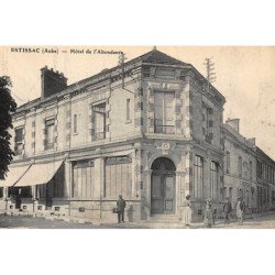 ESTISSAC : hotel de l'abondance - tres bon etat
