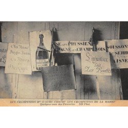 AUBE : les champenois de l'aube contre les champenois de la marne quelques-unes des pancartes - tres bon etat
