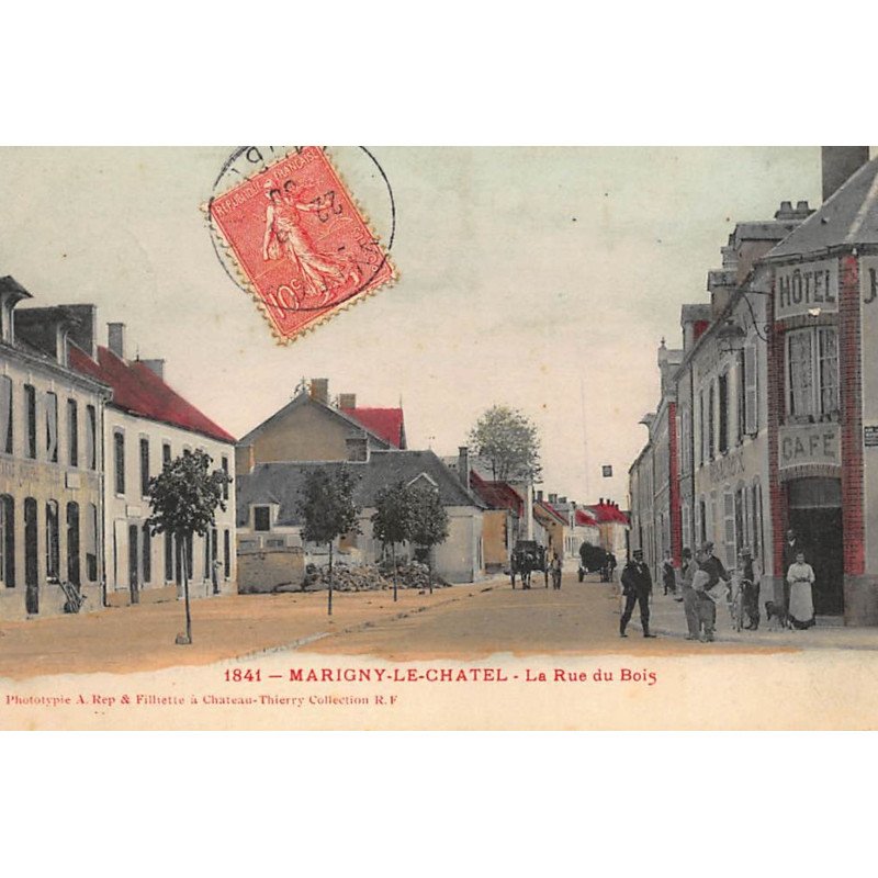 MARIGNY-le-CHATEL : la rue du bois - tres bon etat