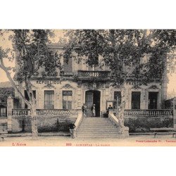 GINESTAS : la mairie - tres bon etat